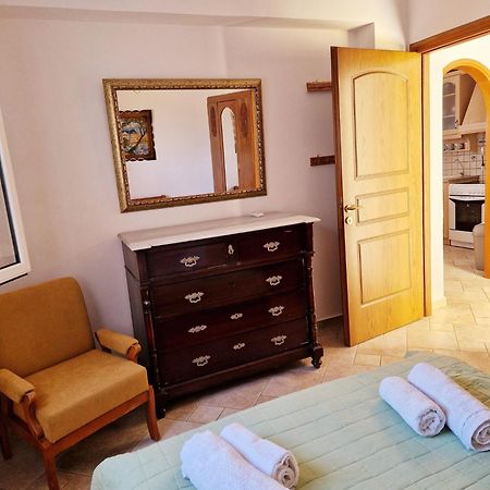 Elaia Country Living Villa Galatás Dış mekan fotoğraf