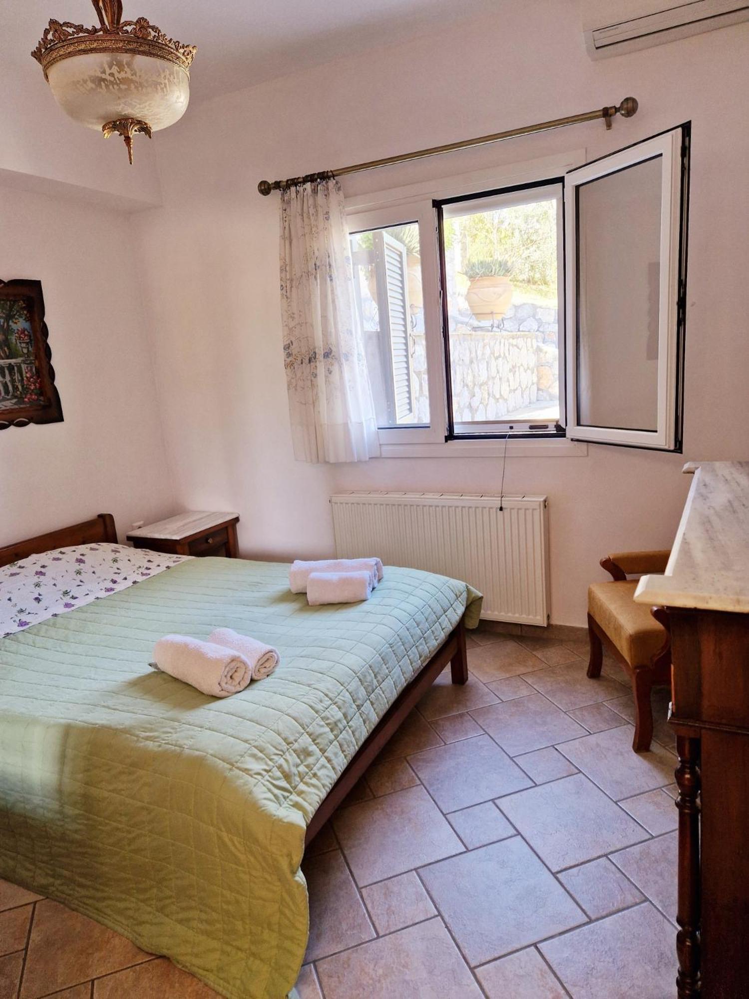 Elaia Country Living Villa Galatás Dış mekan fotoğraf